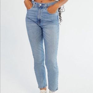BDG Girlfriend jeans